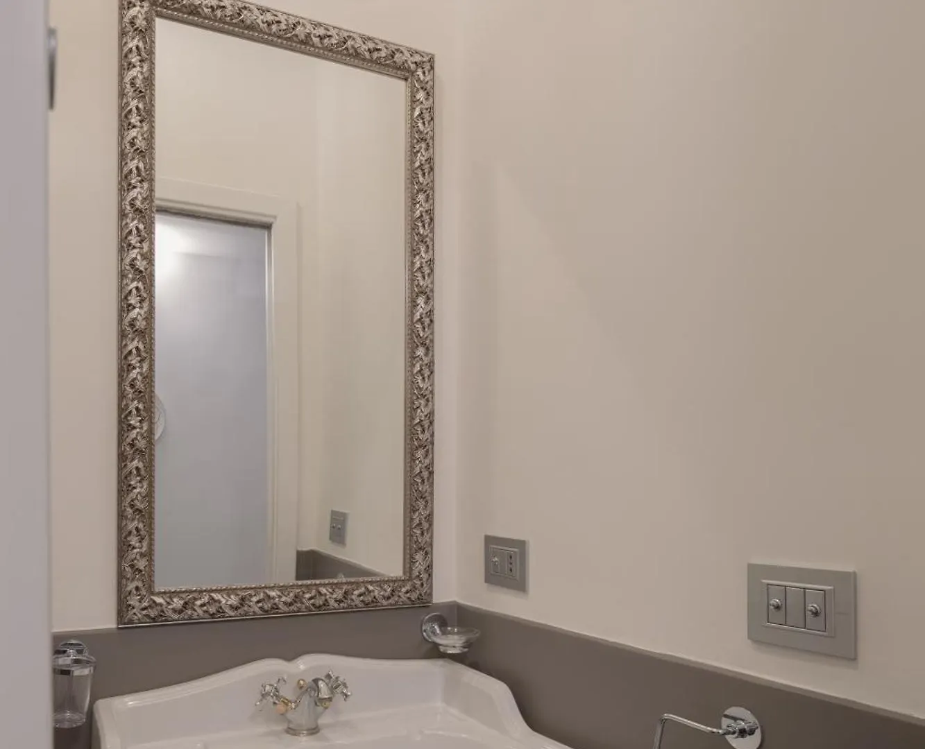 Campo Dei Fiori Splendid Apartment Rome